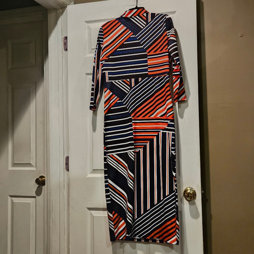 MAXI DRESS - Picture 1 of 2